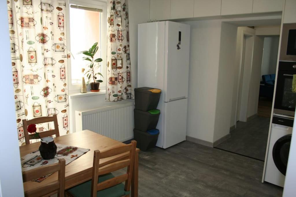 Apartman Lm Liptovsky Mikulas Ngoại thất bức ảnh